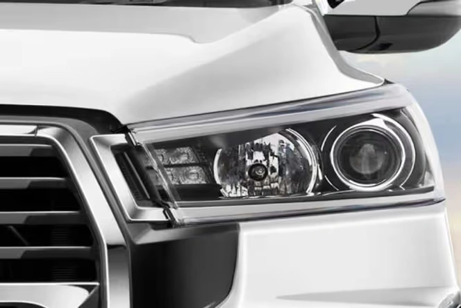 Innova Crysta