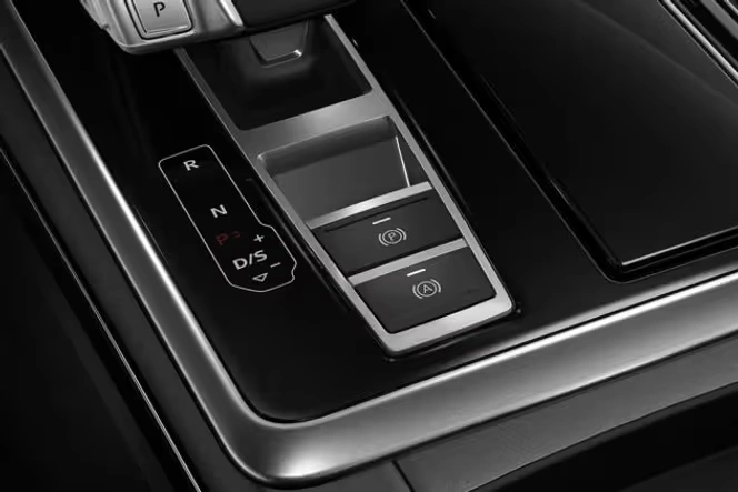 Q7