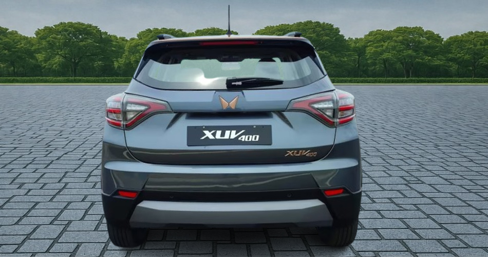 XUV400 EV