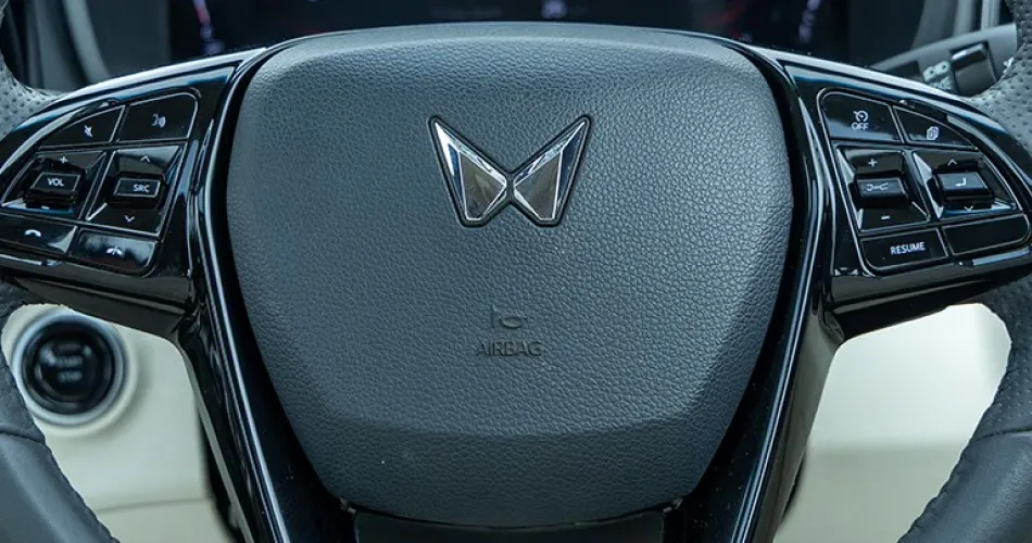 XUV 3XO