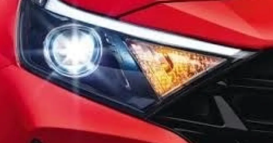 i20