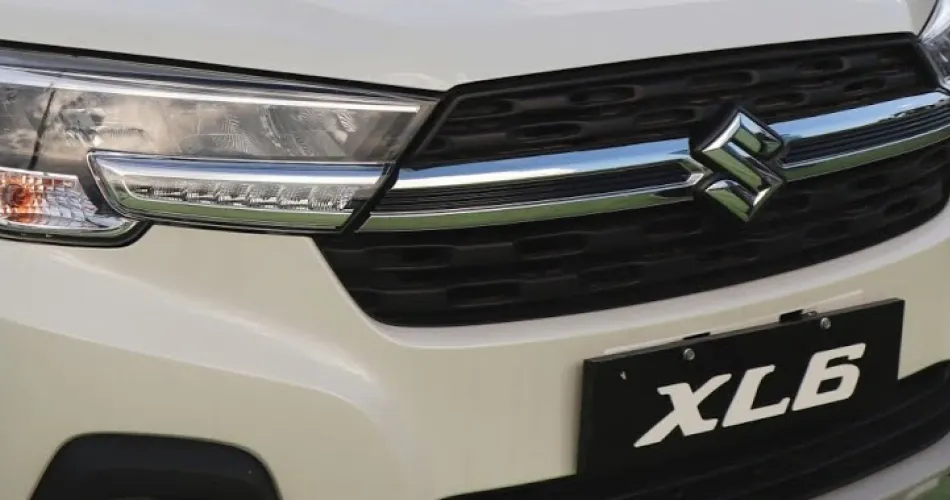 Suzuki XL6