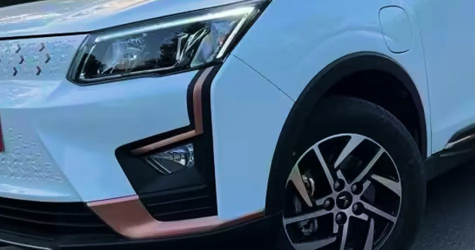 XUV400 EV