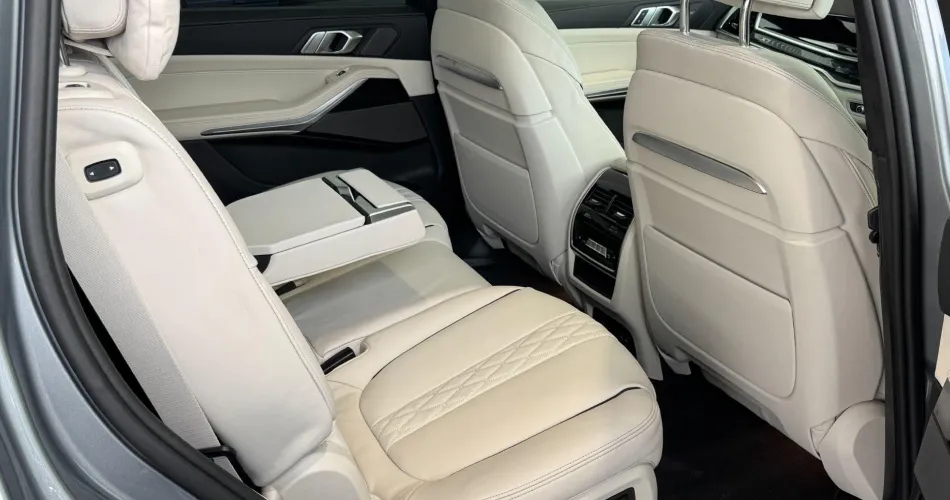 X7
