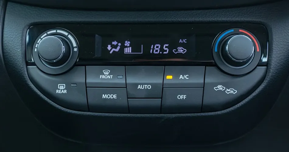 Suzuki XL6