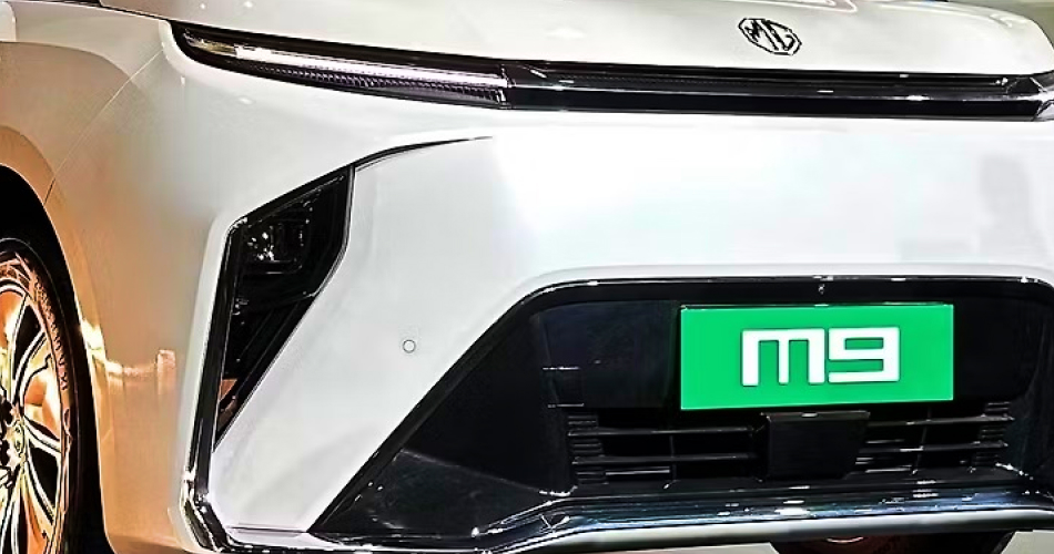 M9