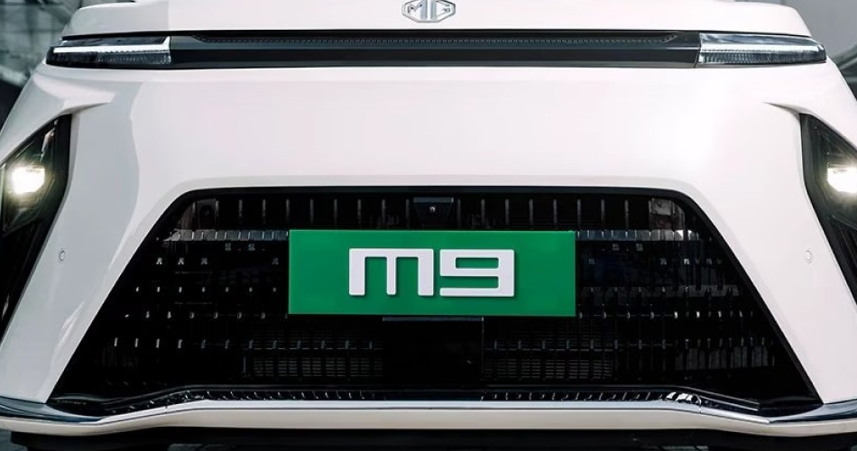 M9